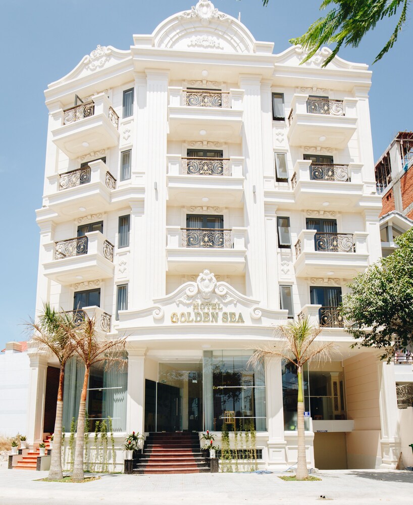 Golden Sea Hotel