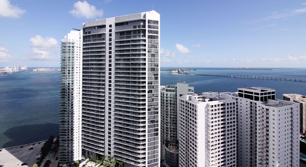 Conrad Condos by Velvet Luxury