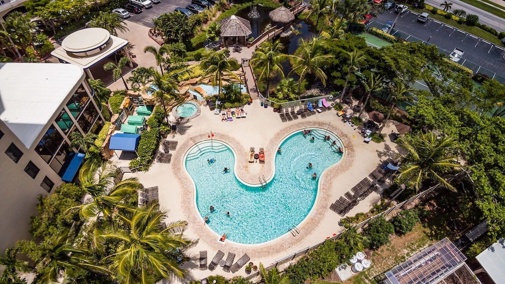 Pointe Estero 2br W Pool Beach Access 2 Bedroom Condo Lee Pointe Estero 2br W Pool Beach