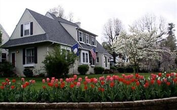 Clay Corner Inn in Blacksburg, Virginia