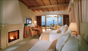 Bungalow, 2 Queen Beds, Garden View