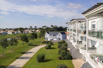 tarifs reservation hotels Madame Vacances Résidence Les Fontenelles