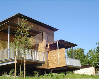 tarifs reservation hotels Madame Vacances Les Cottages de Valjoly