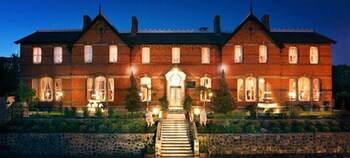 Scholars Townhouse Scholars Townhouse