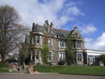 Strathearn Hotel, Kirkcaldy