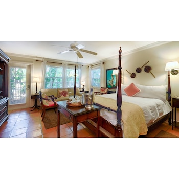 The Caribbean Court Boutique Hotel The Caribbean Court Boutique Hotel