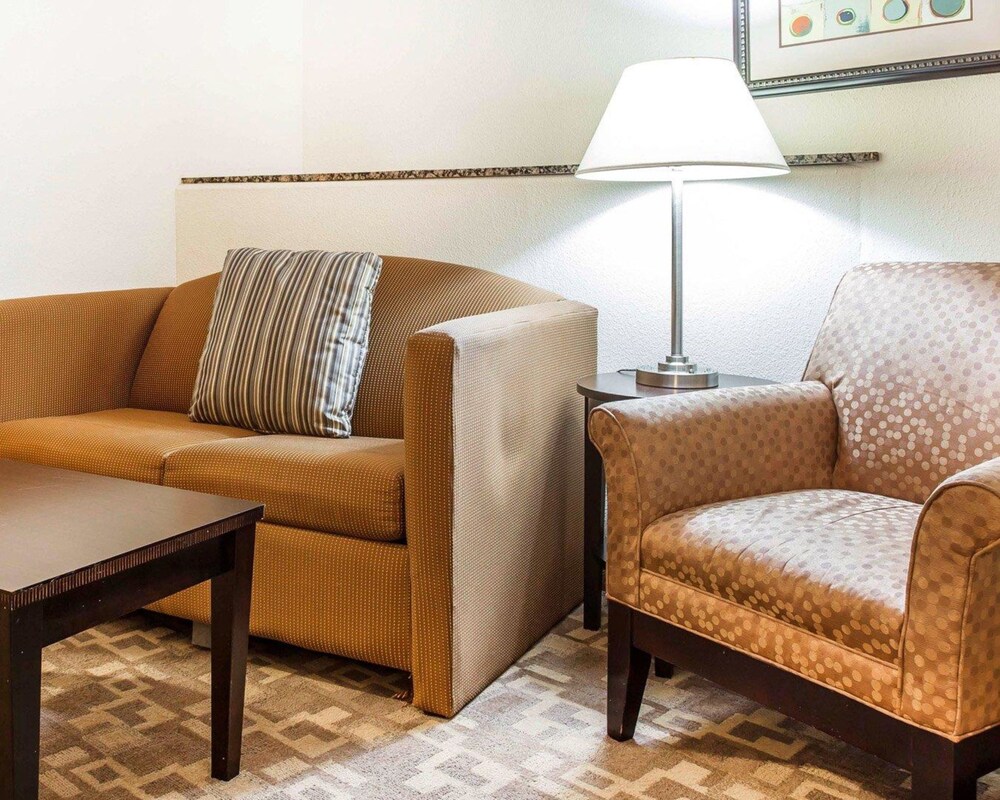 Comfort Suites At Kennesaw State University Cobb 1 6 2