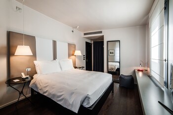 Prenota Hotel Casa Poli