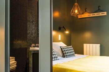 Hotel Home Hotel Home
