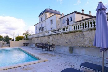 tarifs reservation hotels Château de Lantic