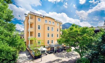 Galerie-Hotel Bad Reichenhall Galerie-Hotel Bad Reichenhall