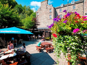 Royal Dunkeld, Dunkeld