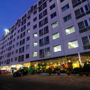 中央廣場飯店