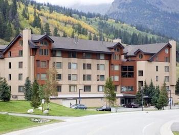 Telemark at West Village by Copper Mountain Lodging Telemark at West Village by Copper Mountain Lodging