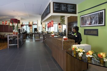 Courtyard by Marriott Paris Saint Denis Courtyard by Marriott Paris Saint Denis