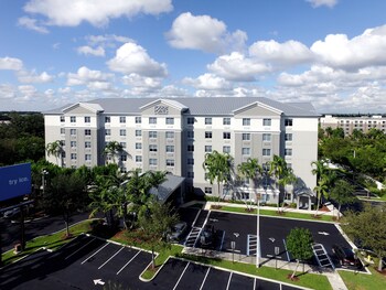 Four Points by Sheraton Fort Lauderdale Airport - Dania Beach Four Points by Sheraton Fort Lauderdale Airport - Dania Beach
