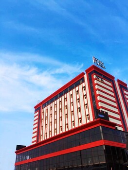 Forum Plaza Hotel Forum Plaza Hotel