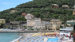 Hotel Elena