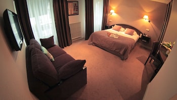 tarifs reservation hotels Brit Hotel Les Voyageurs