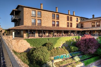 Parador Sos Del Rey Catolico Parador Sos Del Rey Catolico