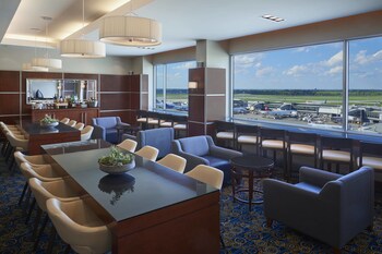 Montreal Airport Marriott In-Terminal Hotel Montreal Airport Marriott In-Terminal Hotel