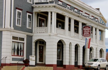 Herbert Grand Hotel in Kingfield, Maine
