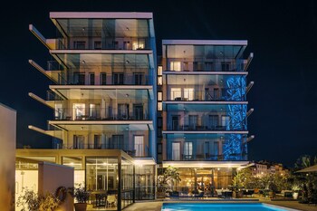 Hôtel Mercure Toulon La Seyne-Sur-Mer (Opening Juillet 2019) Hôtel Mercure Toulon La Seyne-Sur-Mer (Opening Juillet 2019)