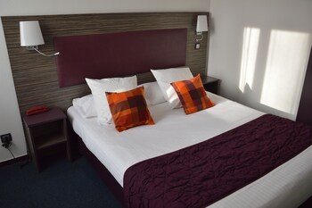 The Originals City, City Hôtel, Beauvais (Inter-Hotel) The Originals City, City Hôtel, Beauvais (Inter-Hotel)