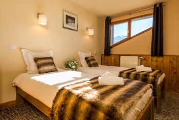 Chalet Val 2400 Chalet Val 2400