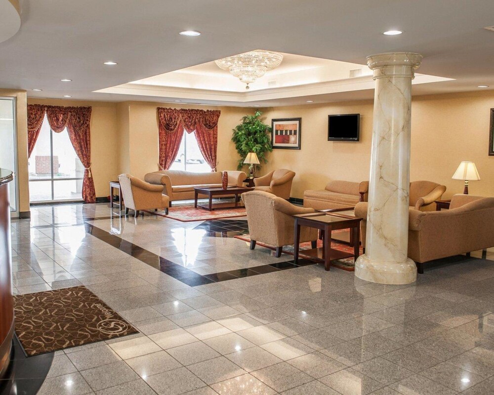 Comfort Suites Near Indianapolis Airport Marion Indiana