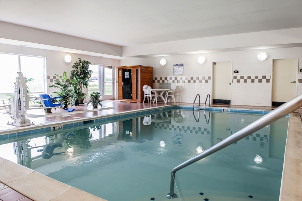 Comfort Suites Near Indianapolis Airport Marion Indiana