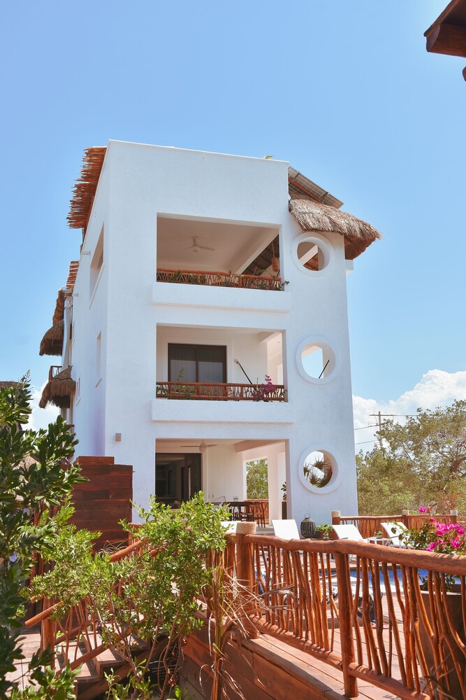 Hotel Casa Hx Holbox Island Mexico Booking Com