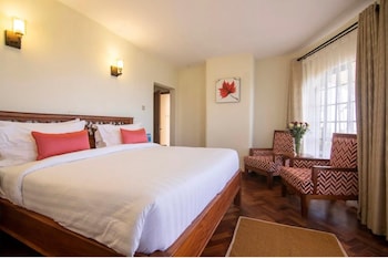 Saab Royale Resort