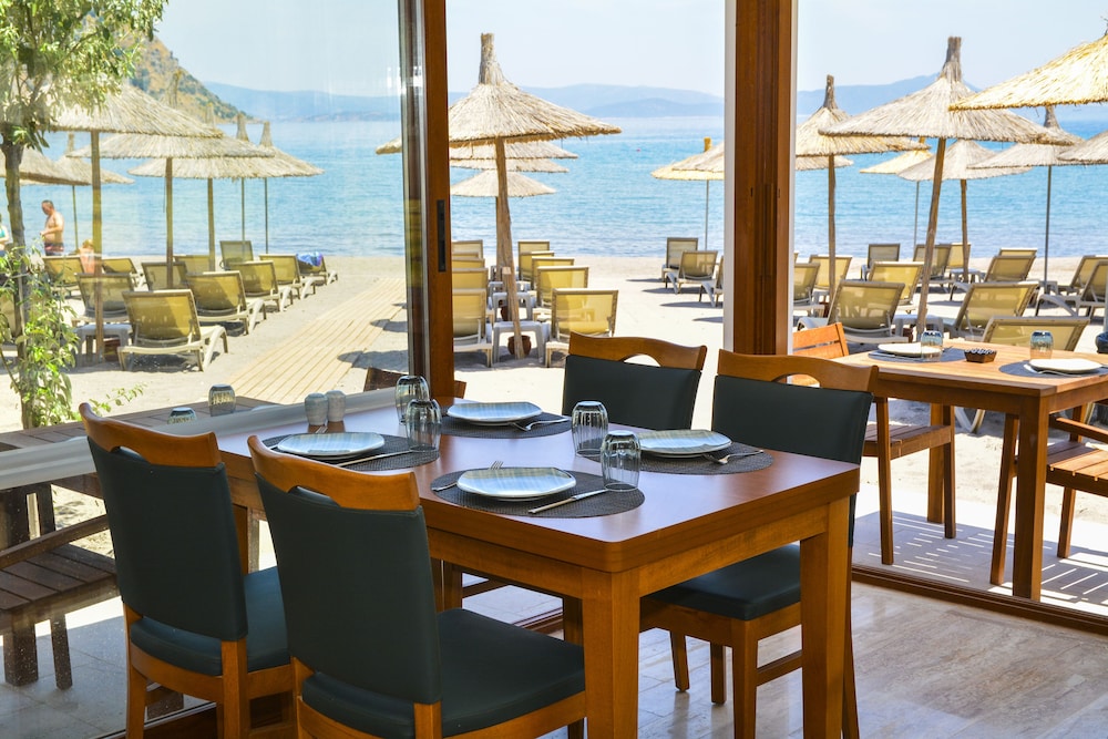 Club Marma Hotel Ozellikleri Ve Fiyatlari Tatilbudur