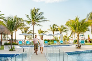 New Margaritaville Island Reserve Riviera Cancun - All Inclusive by Karisma