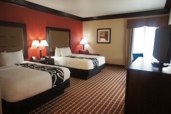 Standard Room, 1 King Bed