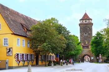 Hotel Rappen Rothenburg ob der Tauber Hotel Rappen Rothenburg ob der Tauber