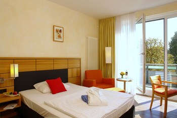Standard Room, 1 Double Bed
