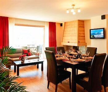 tarifs reservation hotels Les Ecrins De Soulane