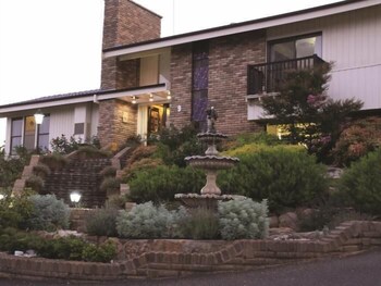 Bathurst Heights Bed and Breakfast Bathurst Heights Bed and Breakfast