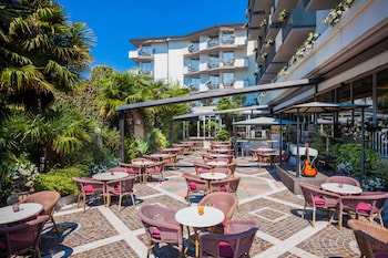 Hotel Continental - TonelliHotels Hotel Continental - TonelliHotels