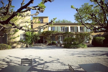 tarifs reservation hotels Castel Mouisson