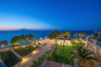 Balcony Hotel - Adults Only Balcony Hotel - Adults Only