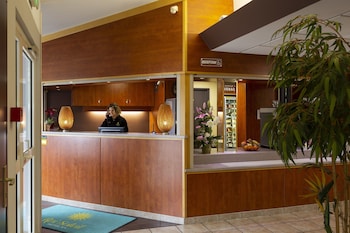 tarifs reservation hotels Hôtel Roi Soleil Strasbourg Mundolsheim
