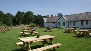 The Bowling Green Steakhouse Restaurant & Hotel The Bowling Green Steakhouse Restaurant & Hotel