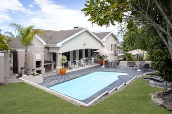 Orange Inn Knysna Orange Inn Knysna