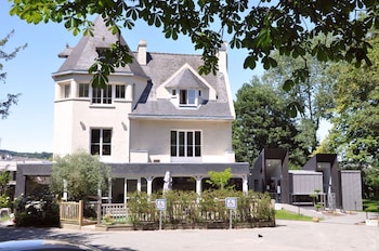 tarifs reservation hotels Citotel Le Clos Du Pontic