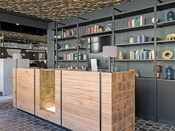 tarifs reservation hotels ibis Styles Laval Centre Gare