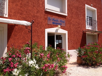 Résidence Hôtel La Pinède Bleue Résidence Hôtel La Pinède Bleue