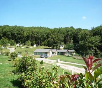 tarifs reservation hotels Terres de France - Les Hameaux de Correze